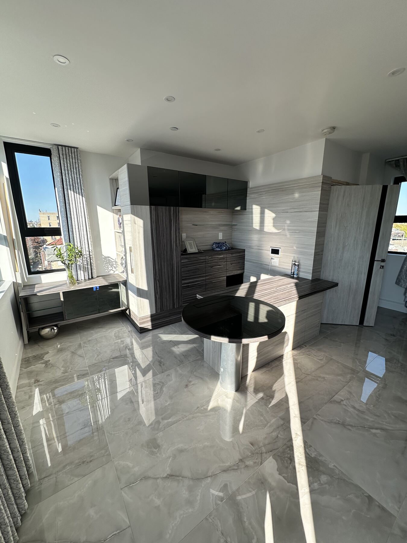 Finished custom kitchen installation