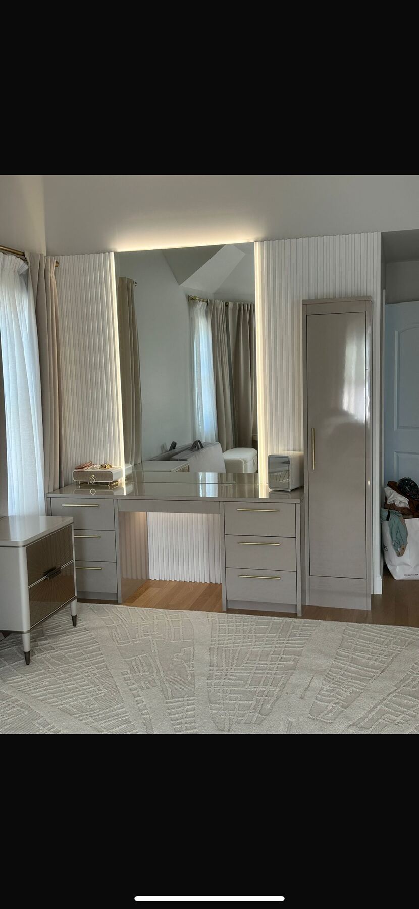 Illuminated make-up vanity with wardrobe